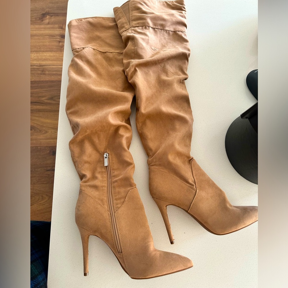 Jessica Simpson Women's Loury Stiletto Heeled Over- the-knee Boots